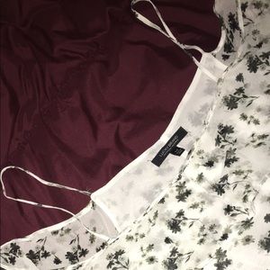 Lucky Brand tee ☘️